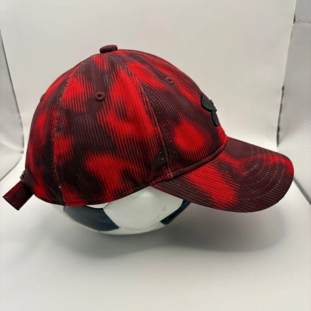 Under Armour Youth Red Black Abstract‎ Print Adjustable HeatGear Baseball Hat